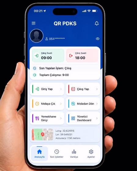 QR PDKS mobil uygulaması elde telefon görseli